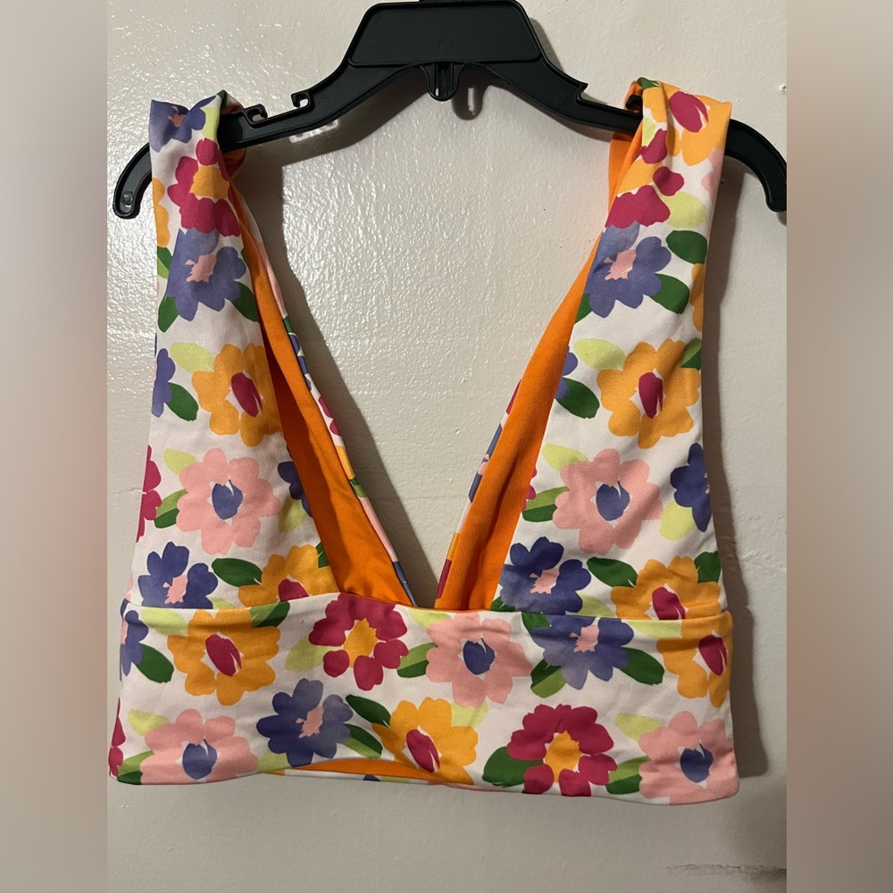 Colorful top - Picture 2 of 3